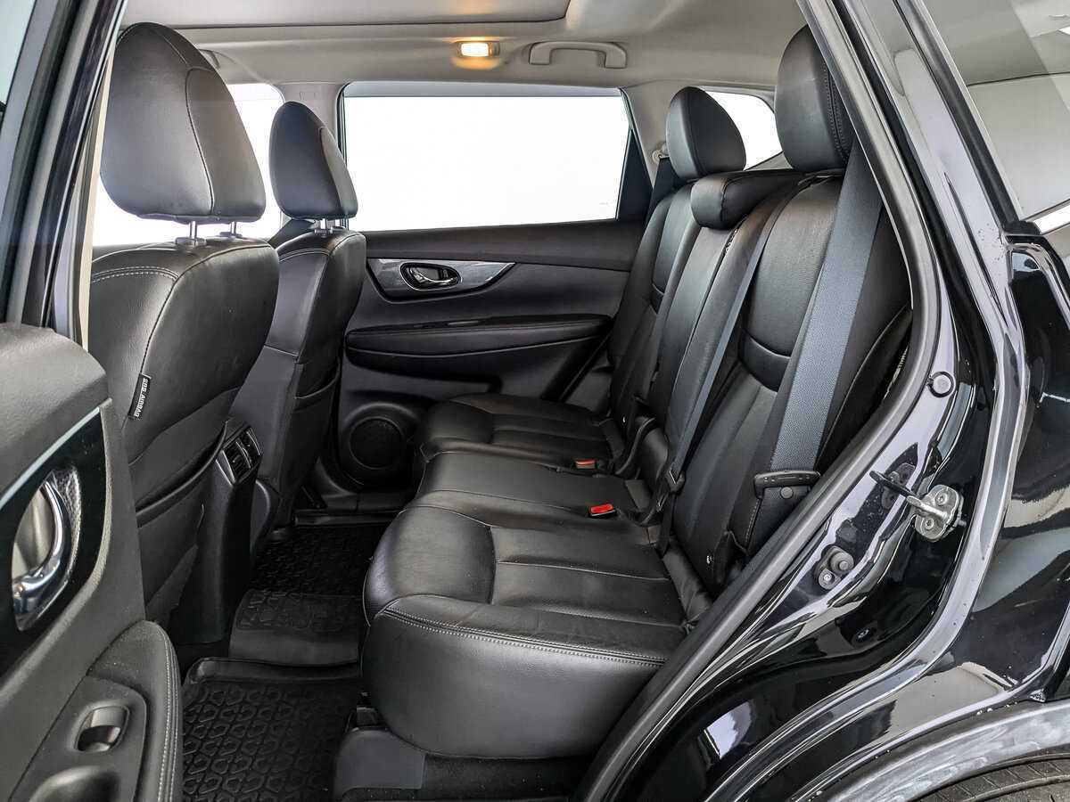 Б/У Ниссан Икс-Трейл 2017 года. Фото: #12