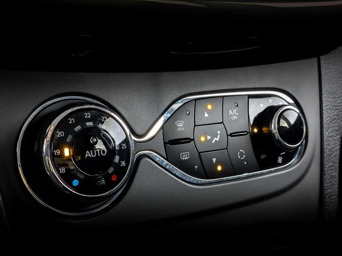 Б/У Рено Сандеро 2021 года. Фото: #20