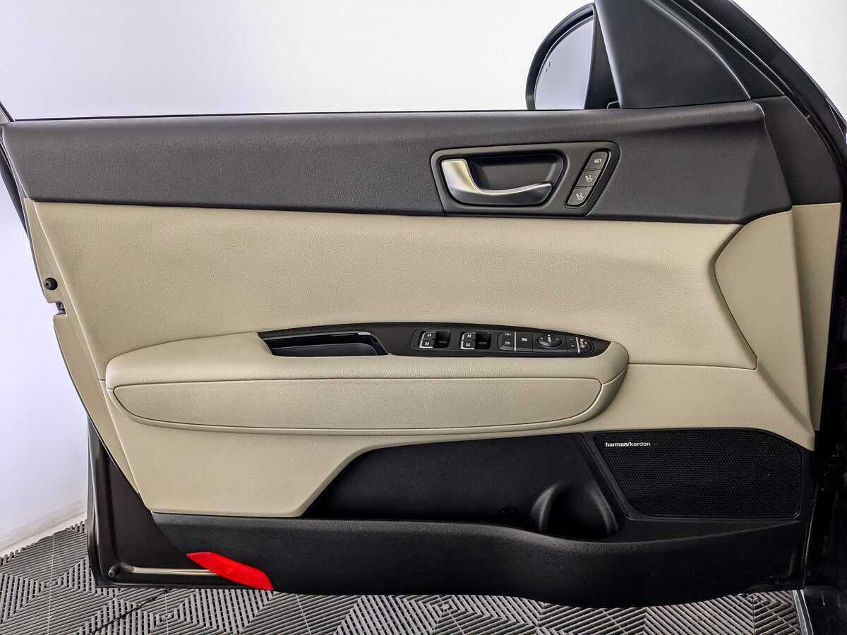 Б/У Киа Оптима 2018 года. Фото: #14