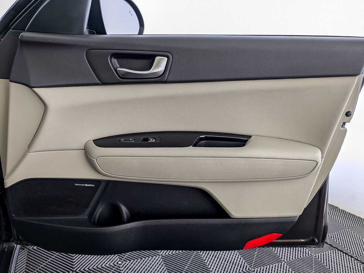 Б/У Киа Оптима 2018 года. Фото: #21