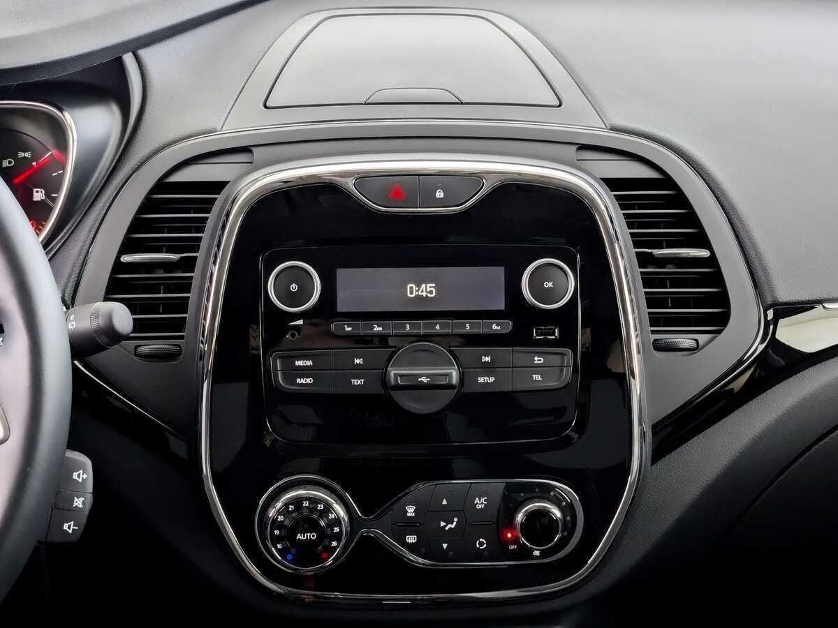 Б/У Рено Каптюр 2021 года. Фото: #12