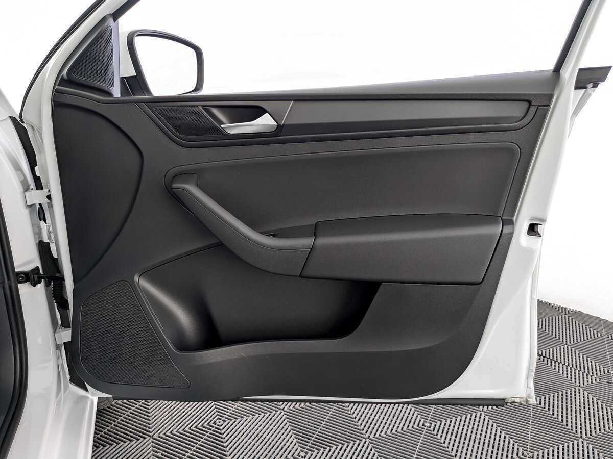 Б/У Фольксваген Поло 2020 года. Фото: #19