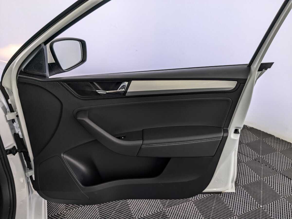 Б/У Шкода Рапид 2019 года. Фото: #17