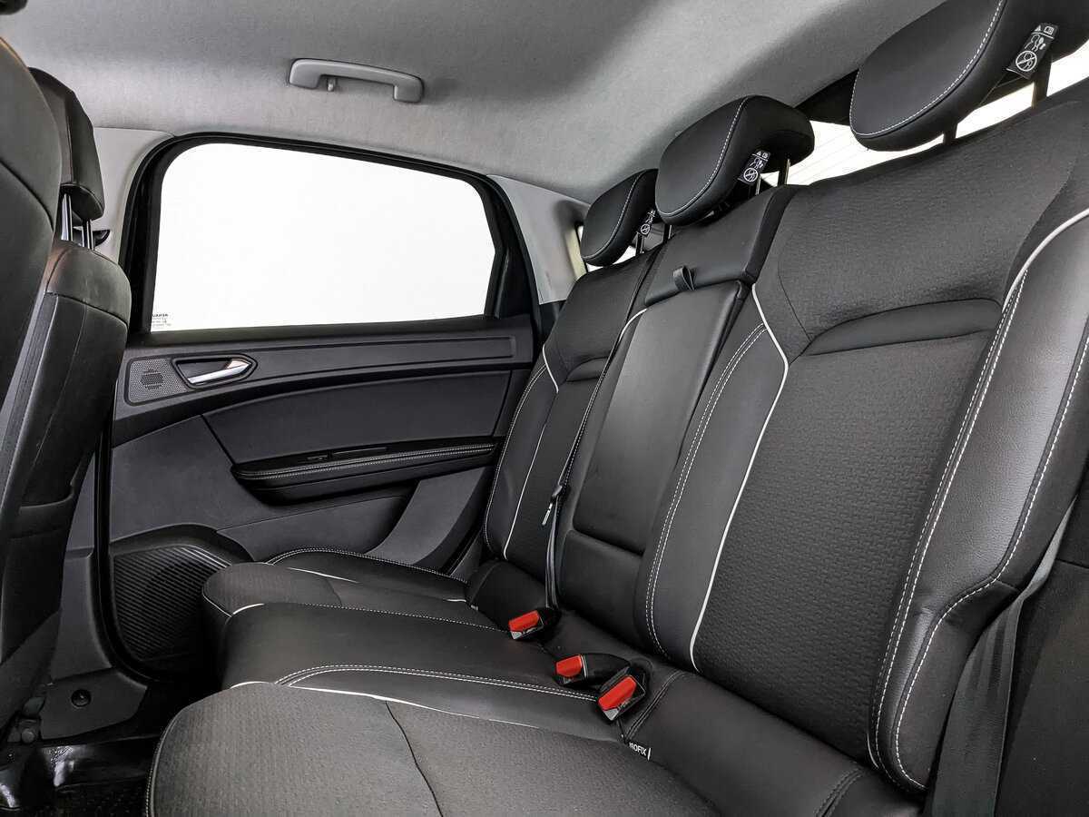 Б/У Рено Аркана 2021 года. Фото: #12