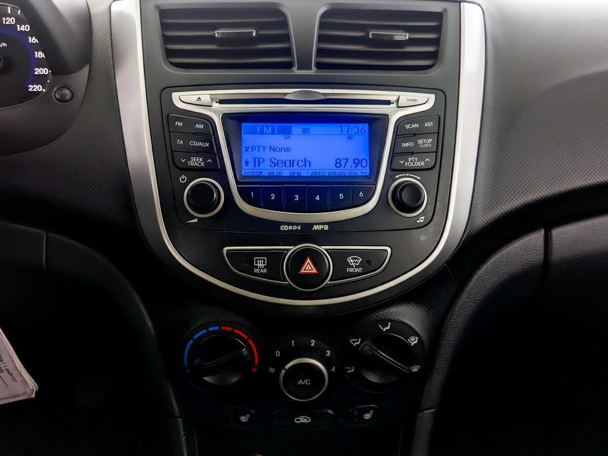 Б/У Хендай Солярис 2012 года. Фото: #12