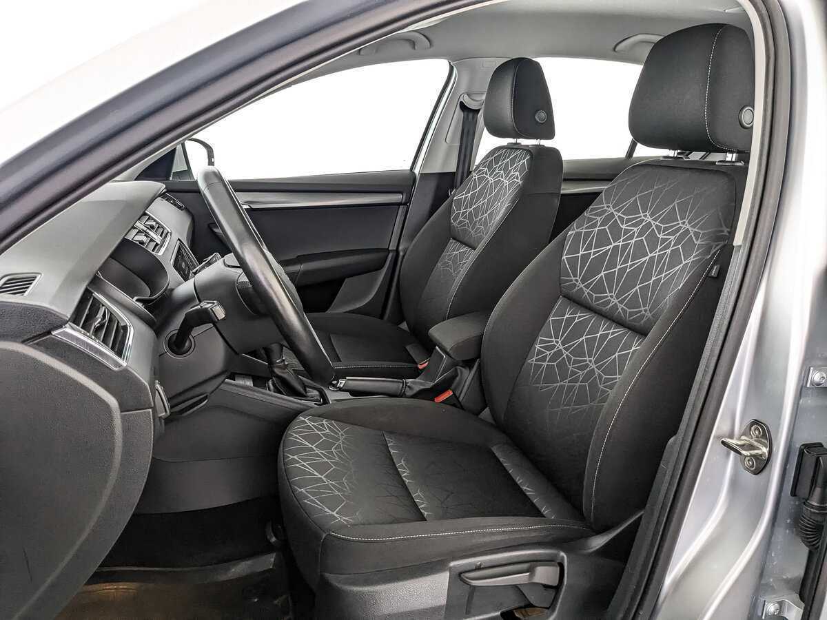 Б/У Шкода Октавия 2020 года. Фото: #15