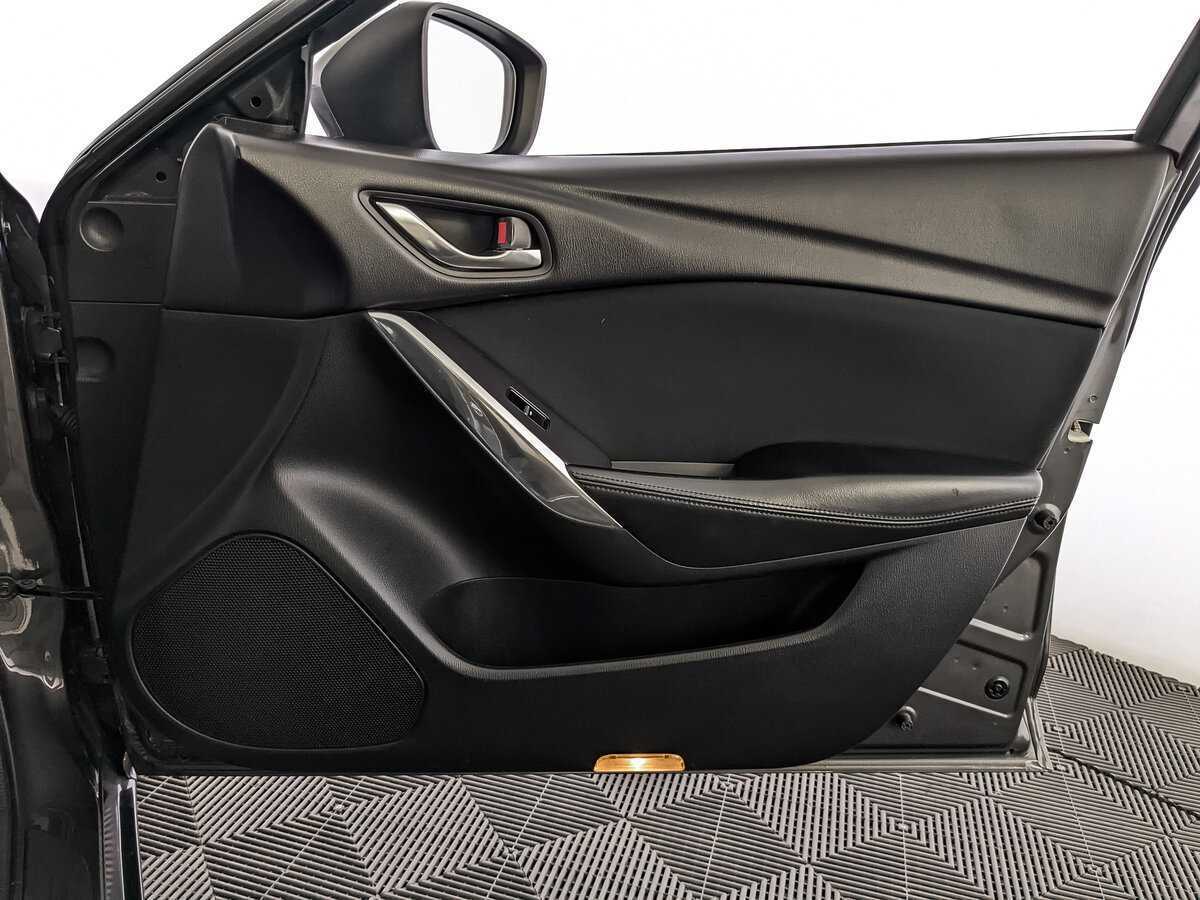 Б/У Мазда 6 2018 года. Фото: #20