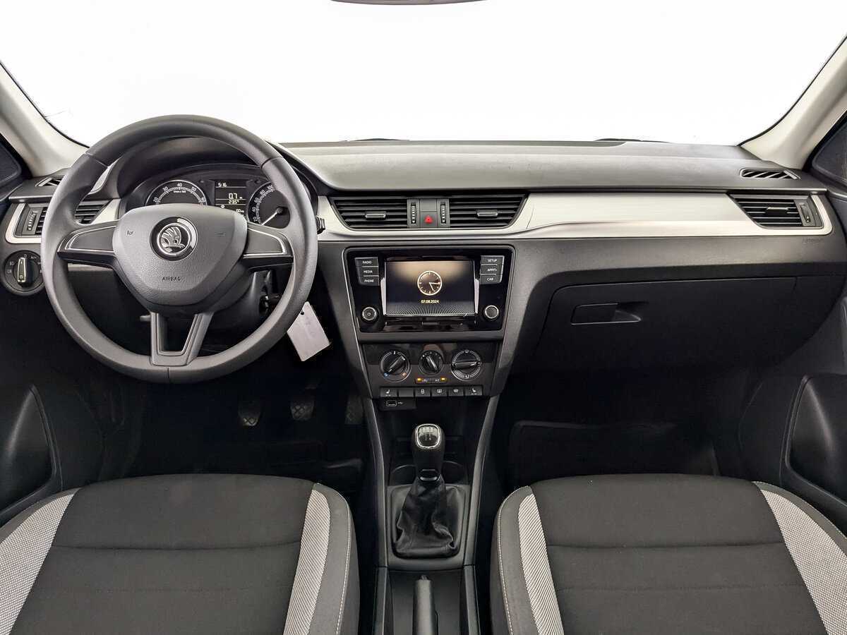 Б/У Шкода Рапид 2019 года. Фото: #11