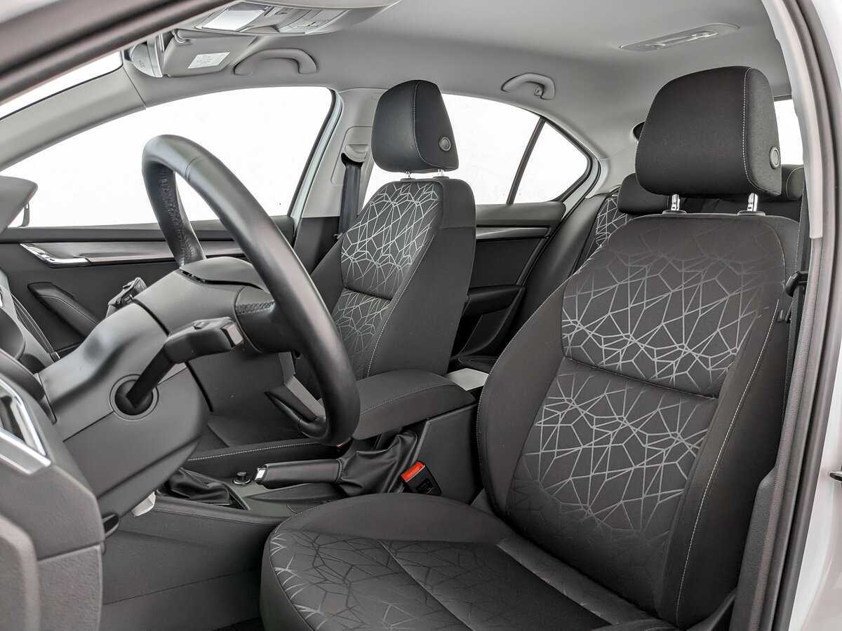 Б/У Шкода Октавия 2019 года. Фото: #15