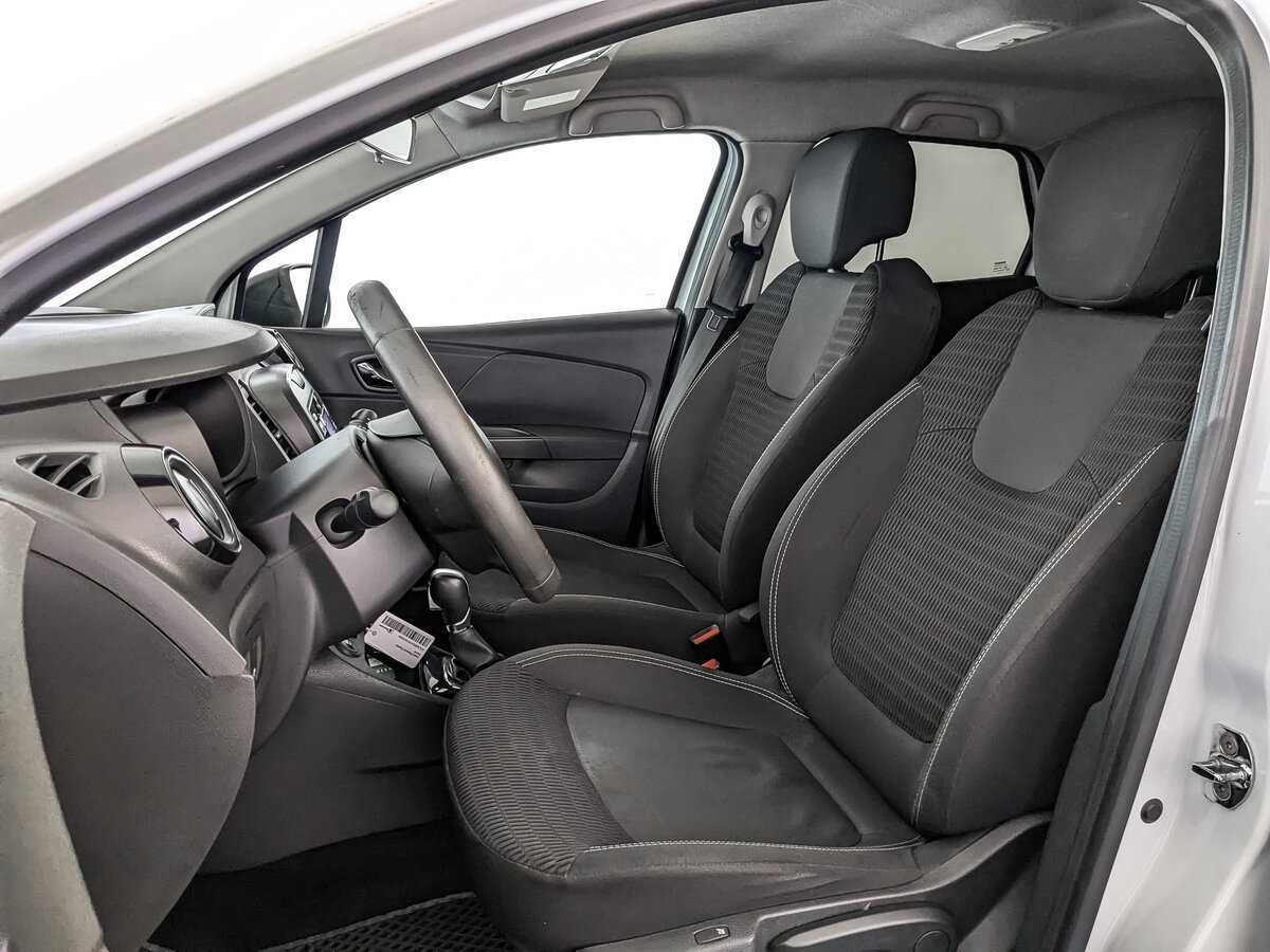 Б/У Рено Каптюр 2018 года. Фото: #15