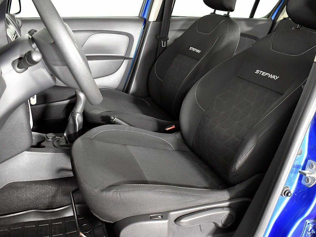 Б/У Рено Сандеро 2016 года. Фото: #7