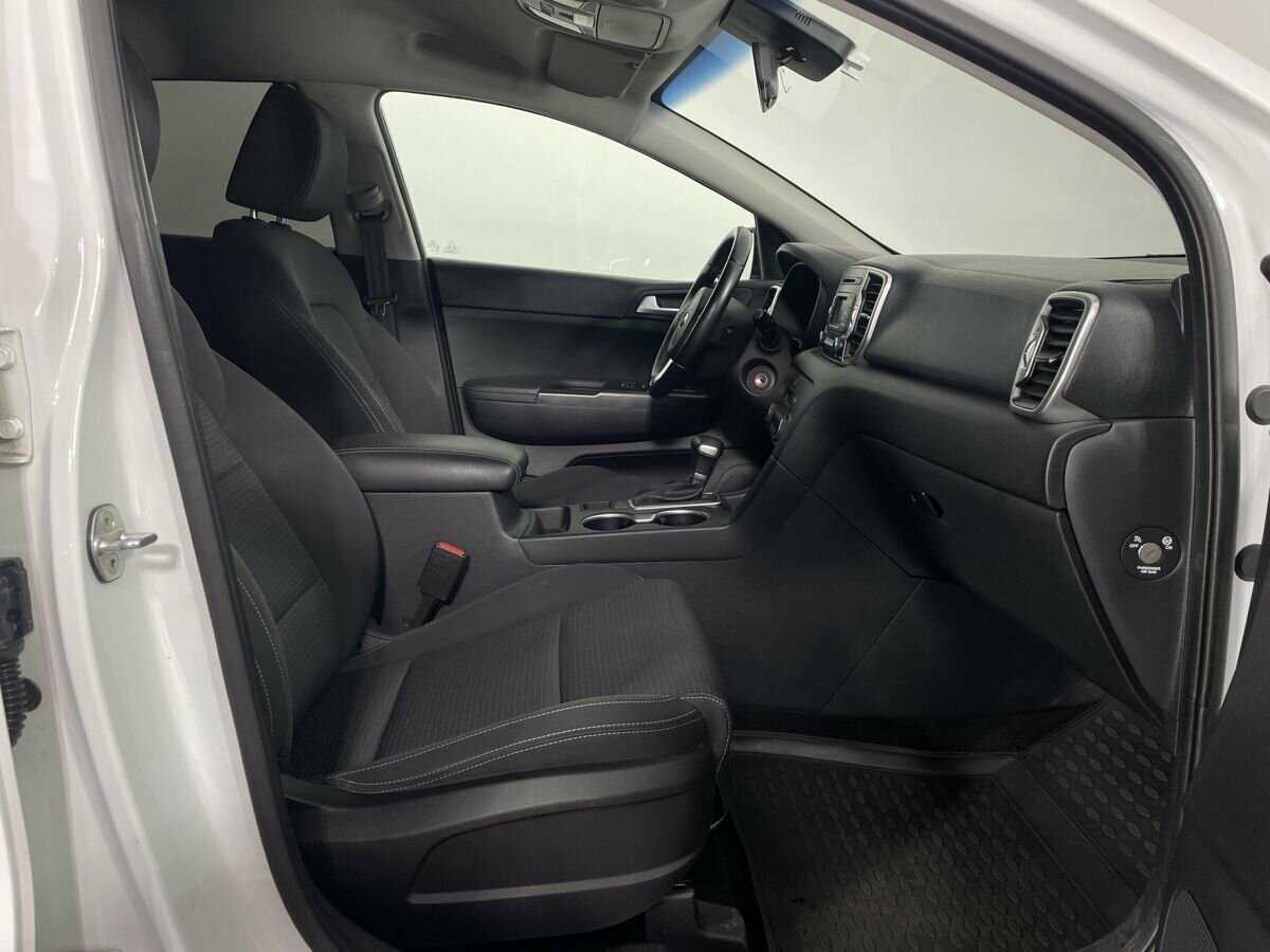 Б/У Киа Спортейдж 2018 года. Фото: #13