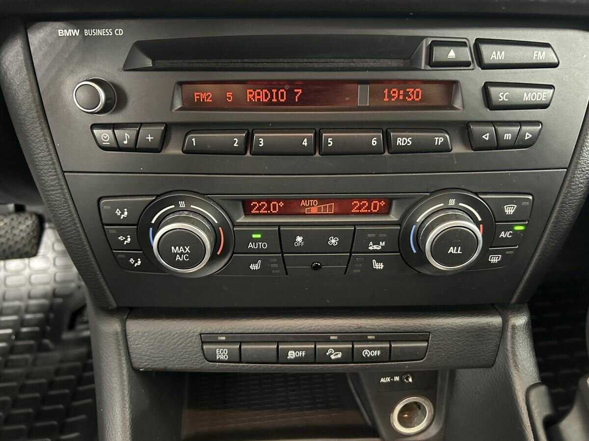 Б/У БМВ Икс1 2013 года. Фото: #10