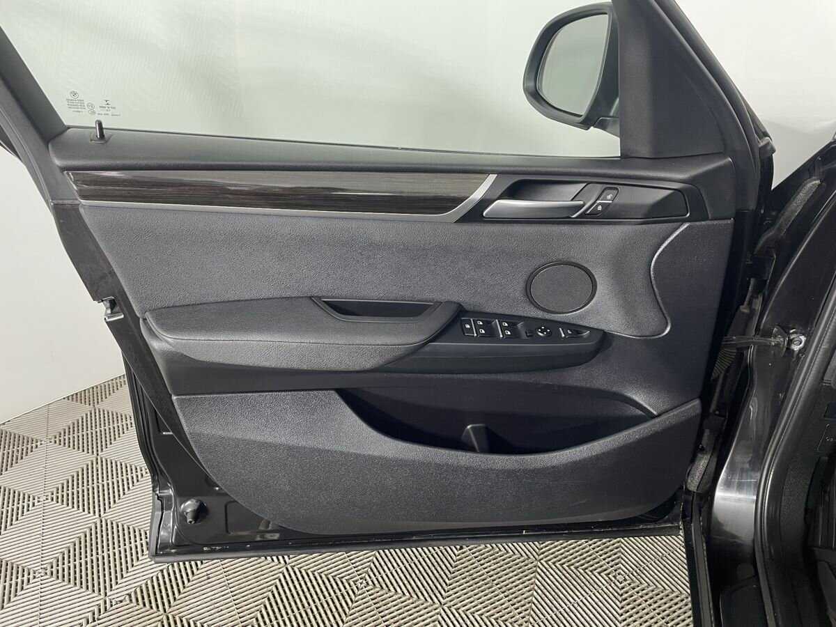 Б/У БМВ Икс3 2016 года. Фото: #7