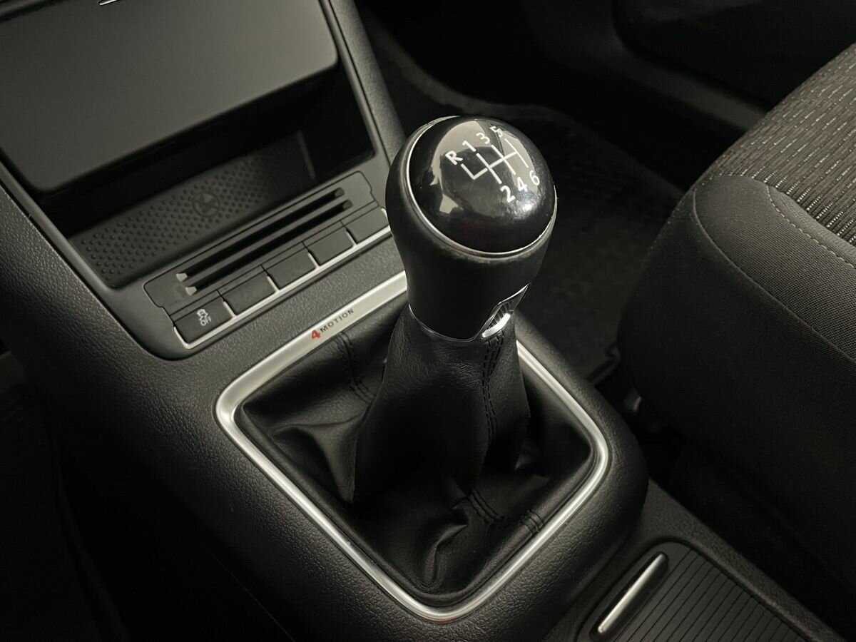 Б/У Фольксваген Тигуан 2012 года. Фото: #12