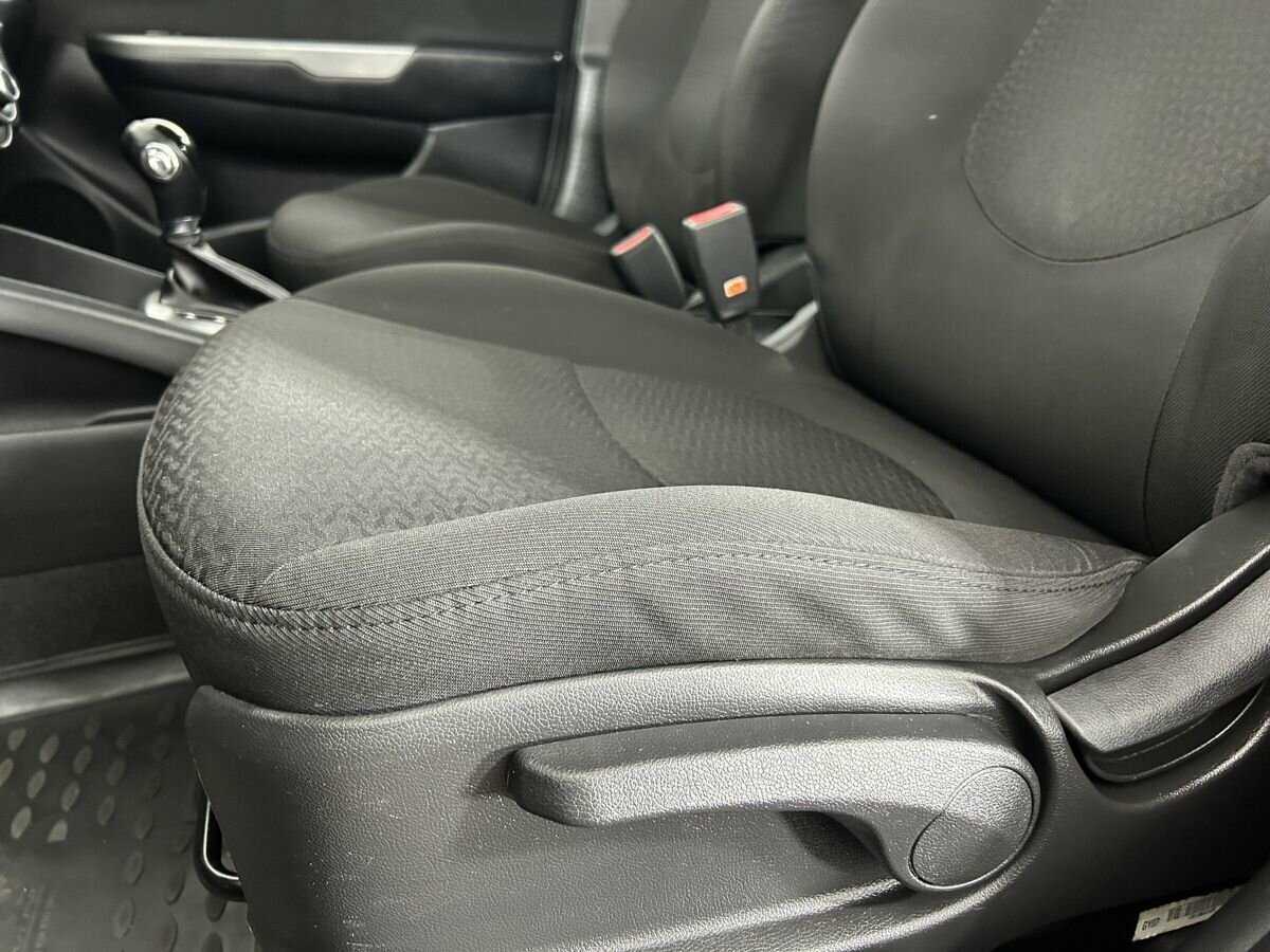 Б/У Киа Рио 2014 года. Фото: #8