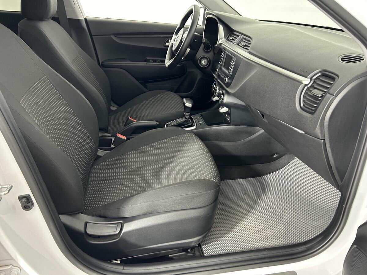 Б/У Киа Рио 2021 года. Фото: #13