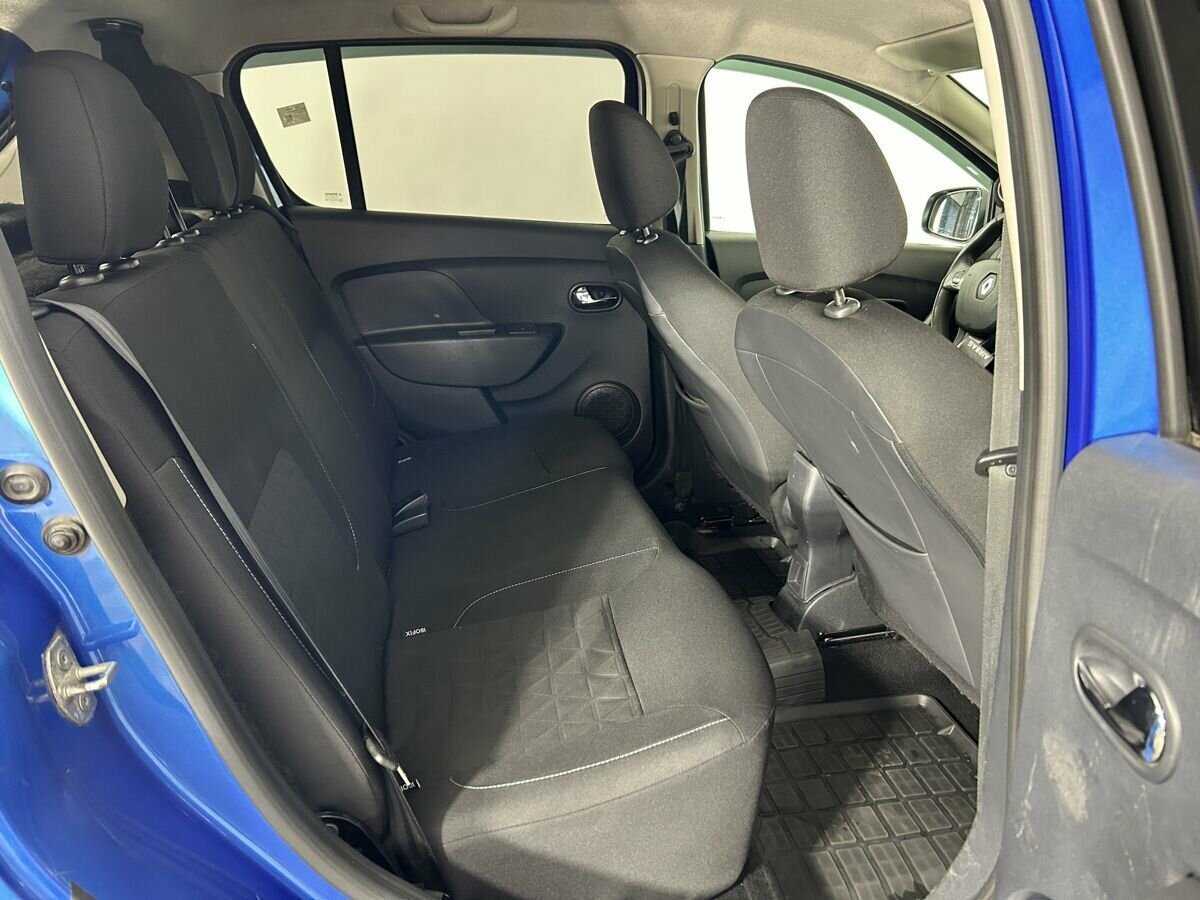 Б/У Рено Сандеро 2016 года. Фото: #11