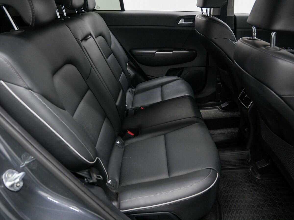 Б/У Киа Спортейдж 2021 года. Фото: #9