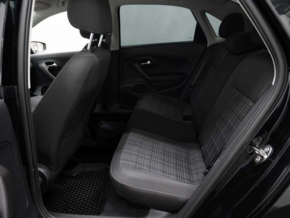 Б/У Фольксваген Поло 2016 года. Фото: #8