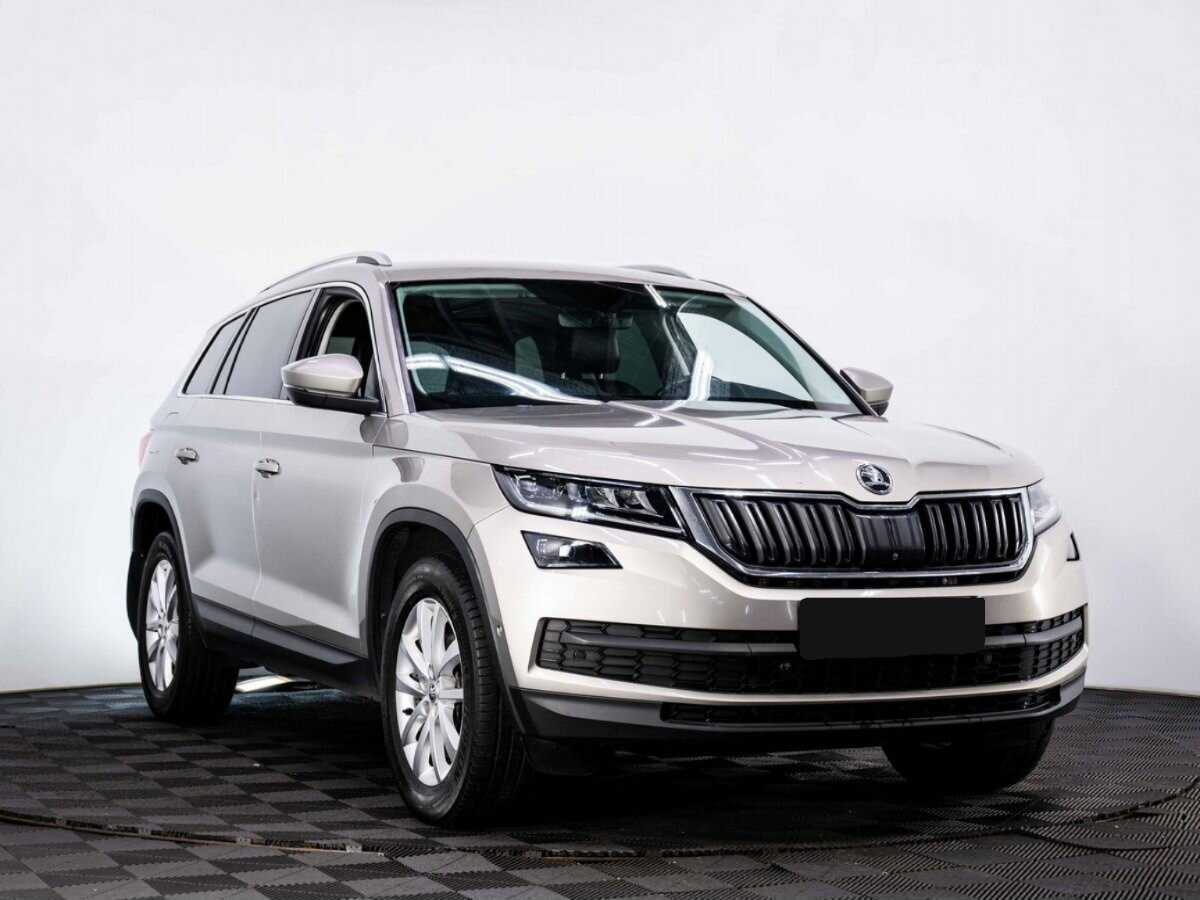 Б/У Шкода Кодиак 2018 года. Фото: #2