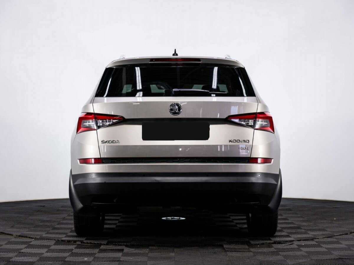Б/У Шкода Кодиак 2018 года. Фото: #4
