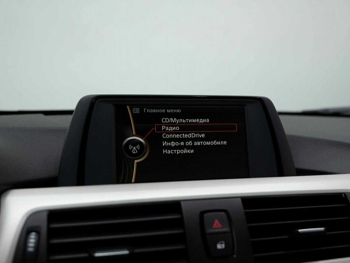 Б/У БМВ 3 серии 2014 года. Фото: #17