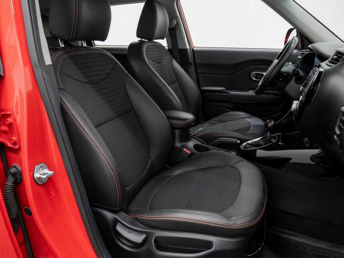 Б/У Киа Соул 2018 года. Фото: #7