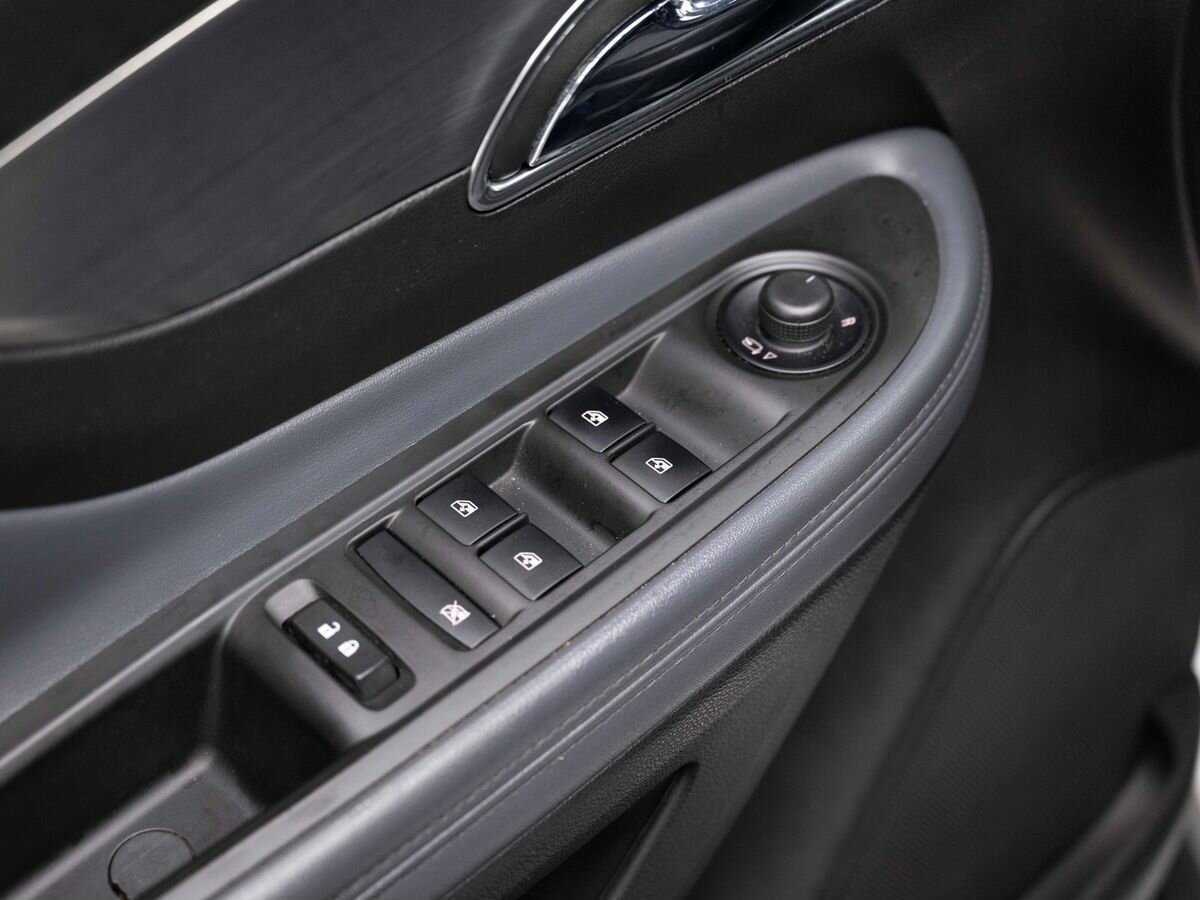 Б/У Опель Мокка 2014 года. Фото: #16