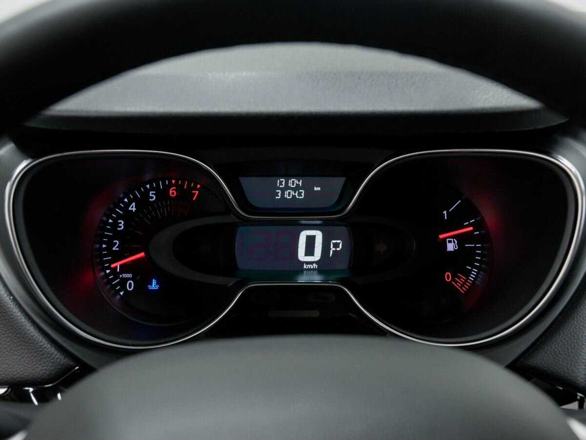 Б/У Рено Каптюр 2020 года. Фото: #21