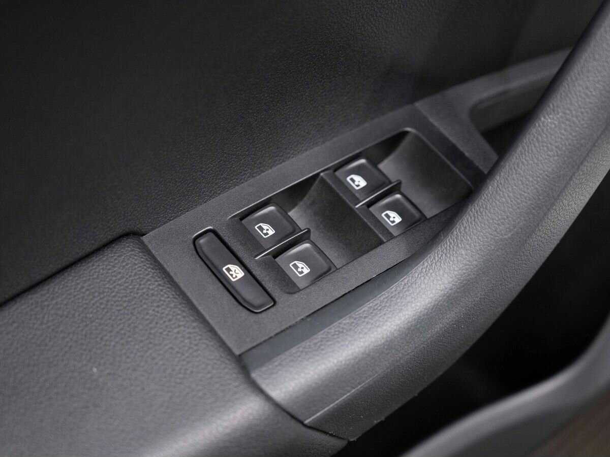 Б/У Шкода Октавия 2017 года. Фото: #22