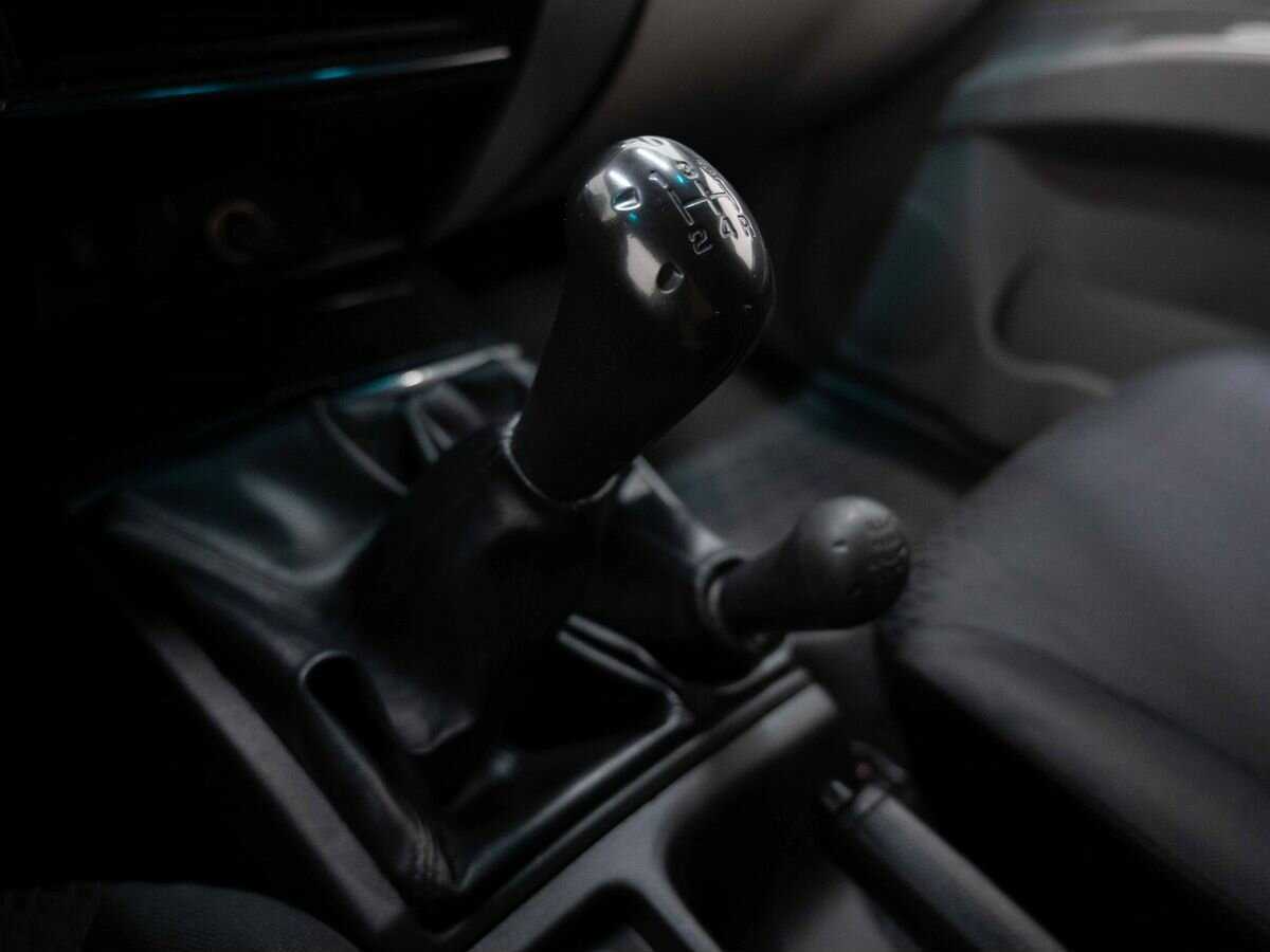 Б/У Митсубиши Паджеро Спорт 2014 года. Фото: #19