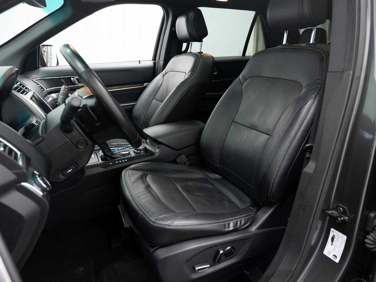 Б/У Форд Експлорер 2016 года. Фото: #7