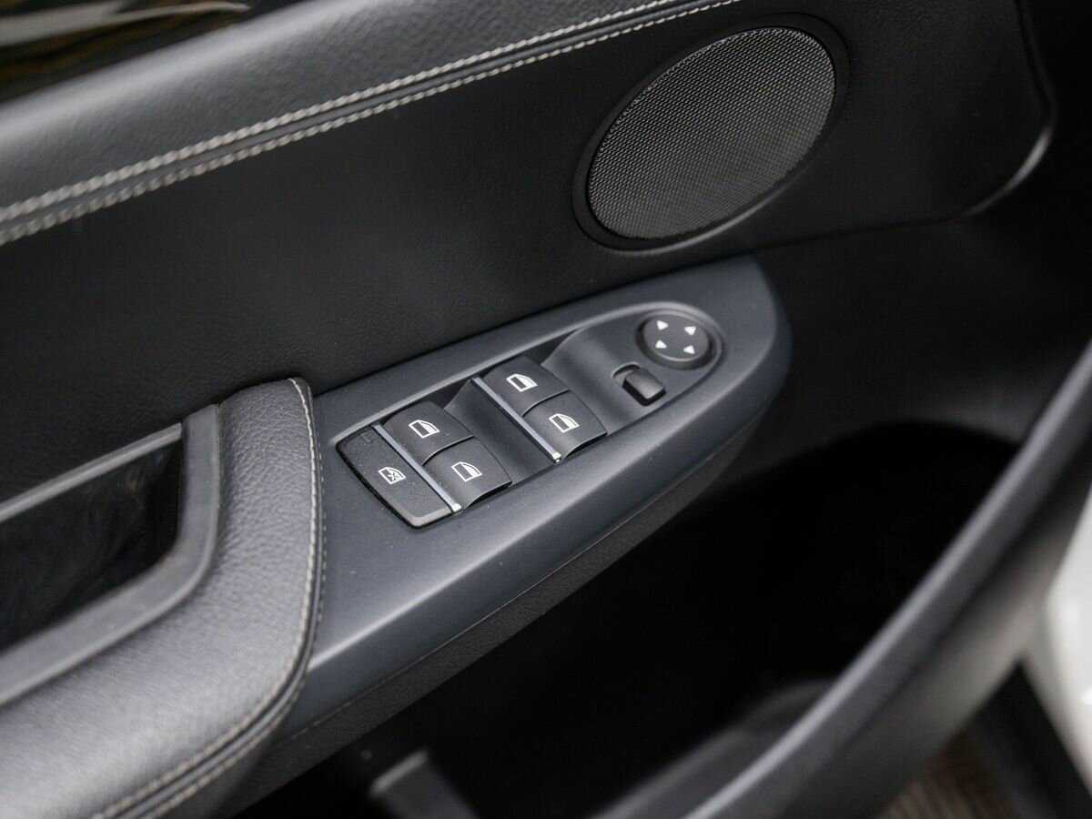 Б/У БМВ Икс3 2013 года. Фото: #15