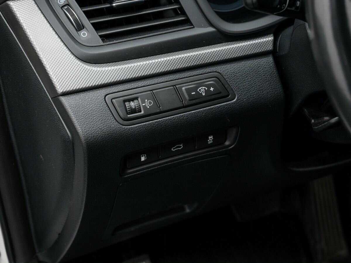 Б/У Хендай Соната 2019 года. Фото: #15