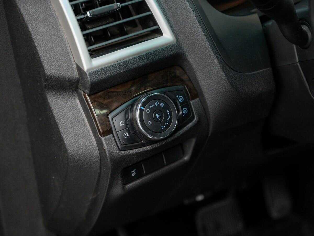 Б/У Форд Експлорер 2013 года. Фото: #16