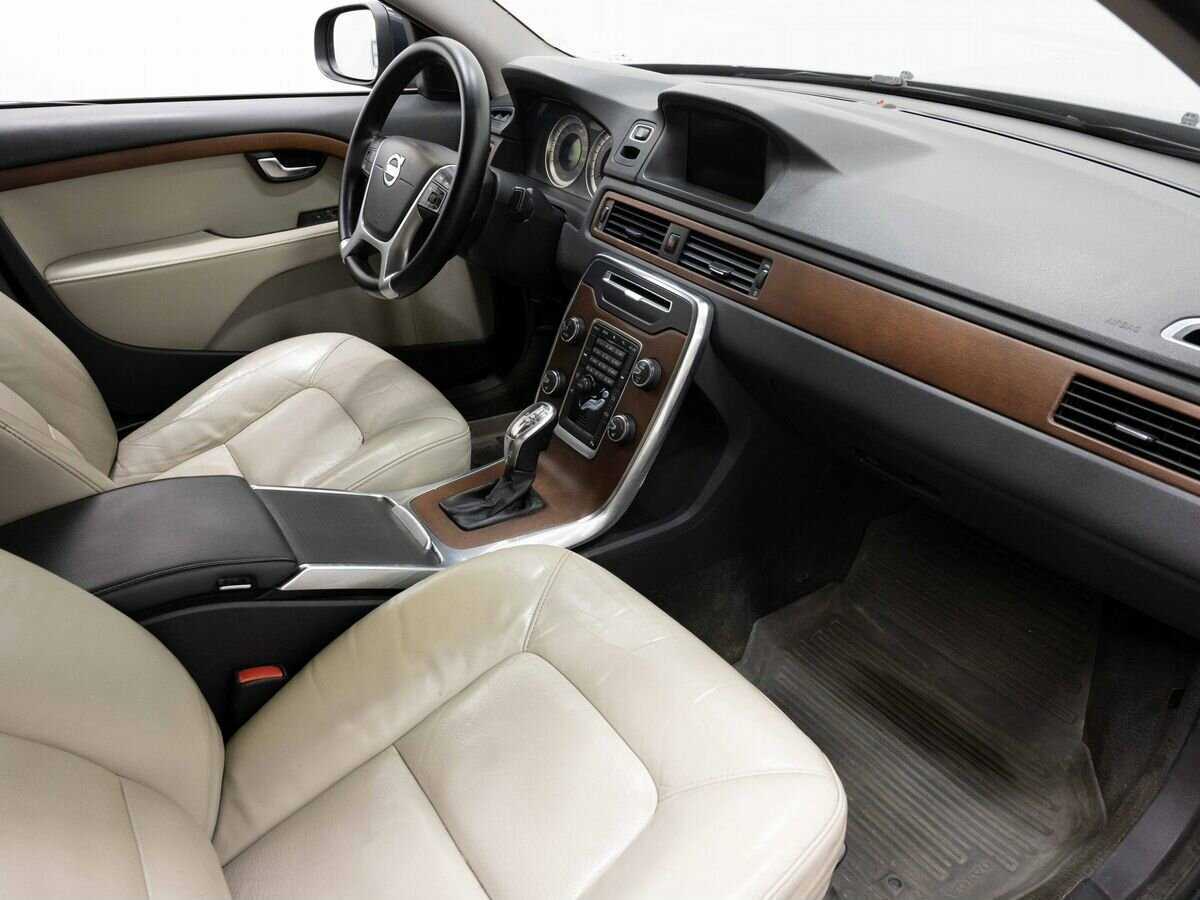 Б/У Вольво С80 2012 года. Фото: #10