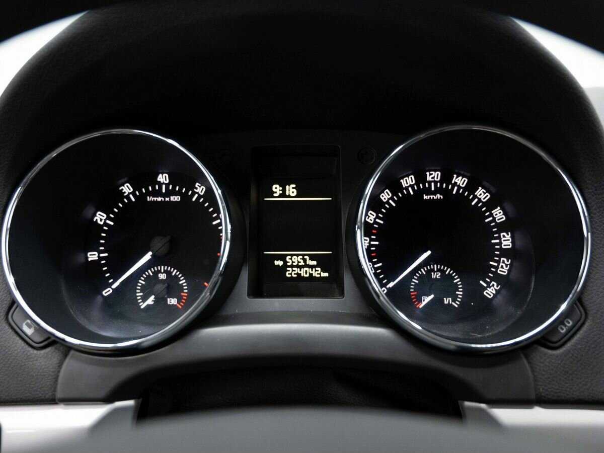 Б/У Шкода Йети 2012 года. Фото: #15