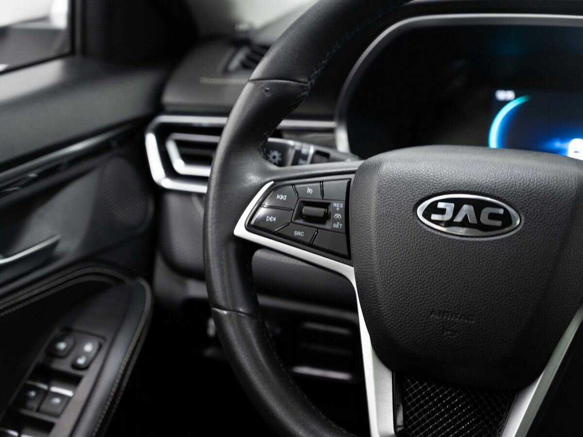 Б/У Джак Джи7 2021 года. Фото: #14