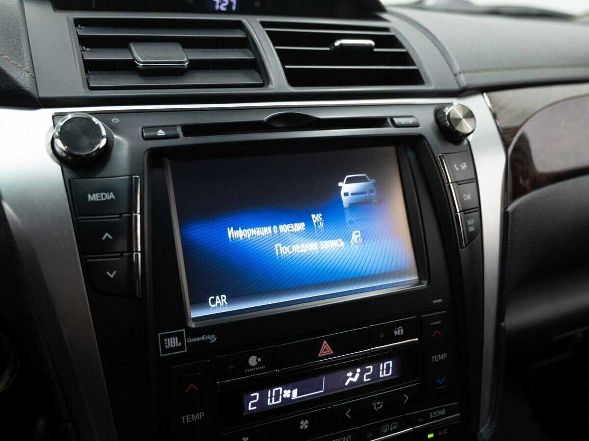 Б/У Тойота Камри 2014 года. Фото: #21