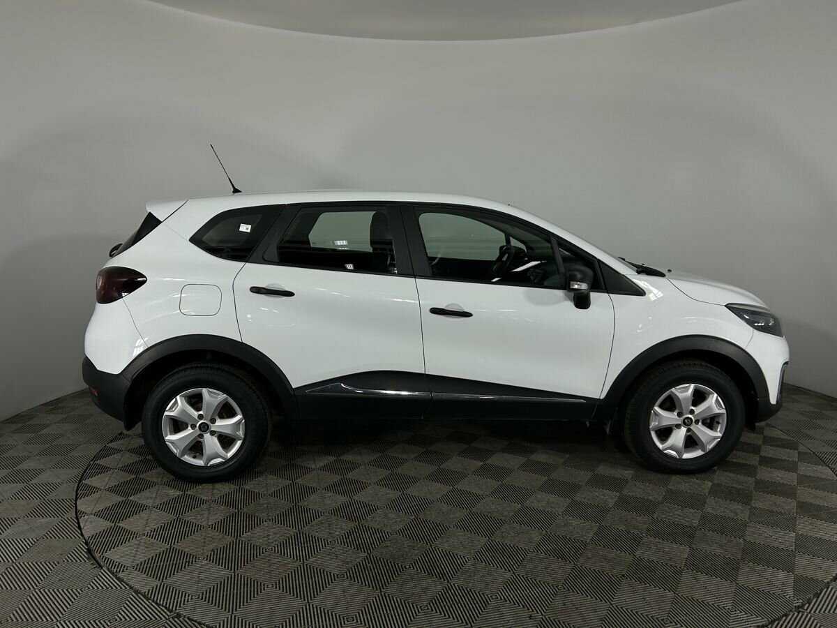 Б/У Рено Каптюр 2018 года. Фото: #3