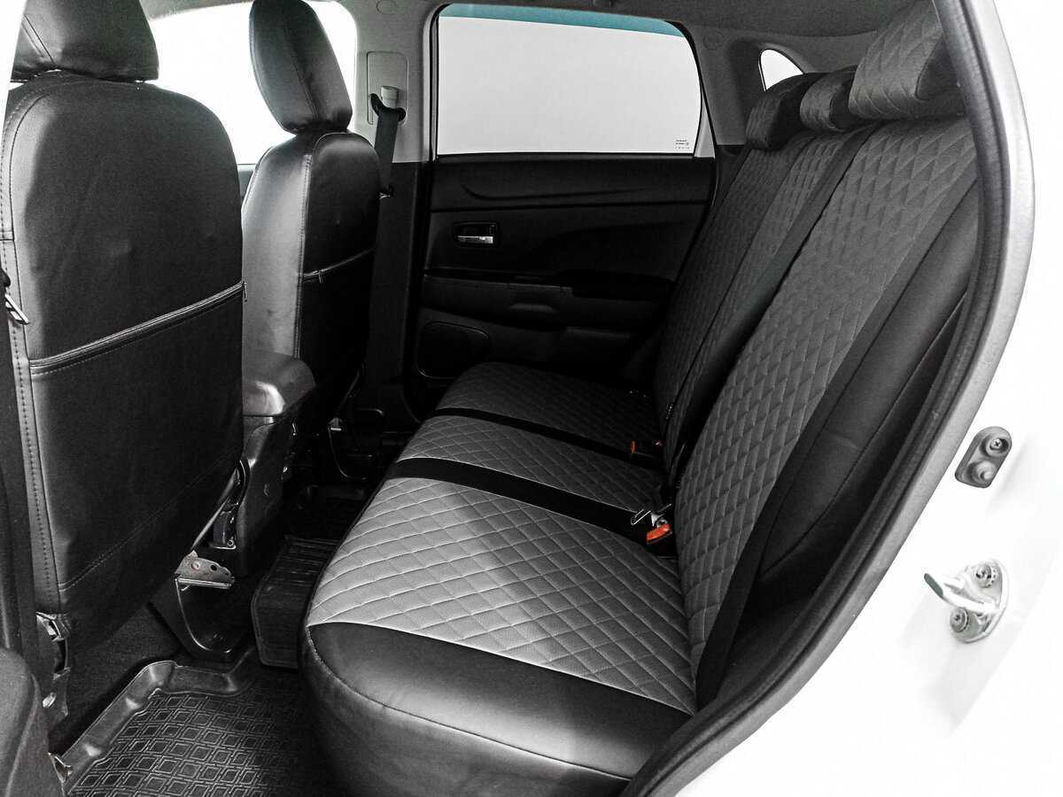 Б/У Митсубиши АС-Икс 2013 года. Фото: #9