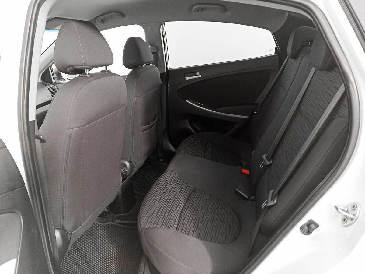 Б/У Хендай Солярис 2015 года. Фото: #9