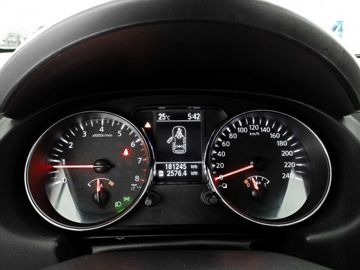 Б/У Ниссан Кашкай 2013 года. Фото: #10