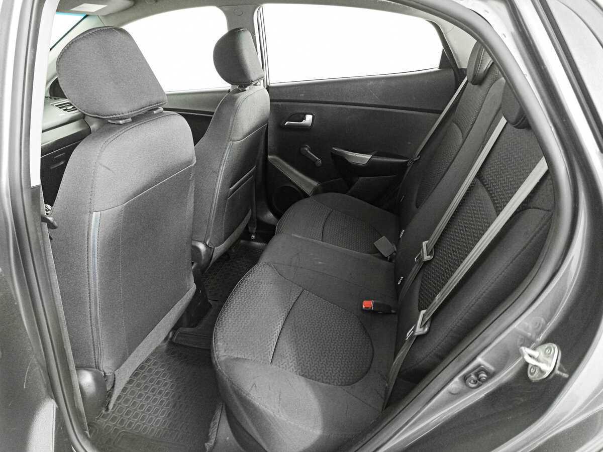 Б/У Киа Рио 2015 года. Фото: #9