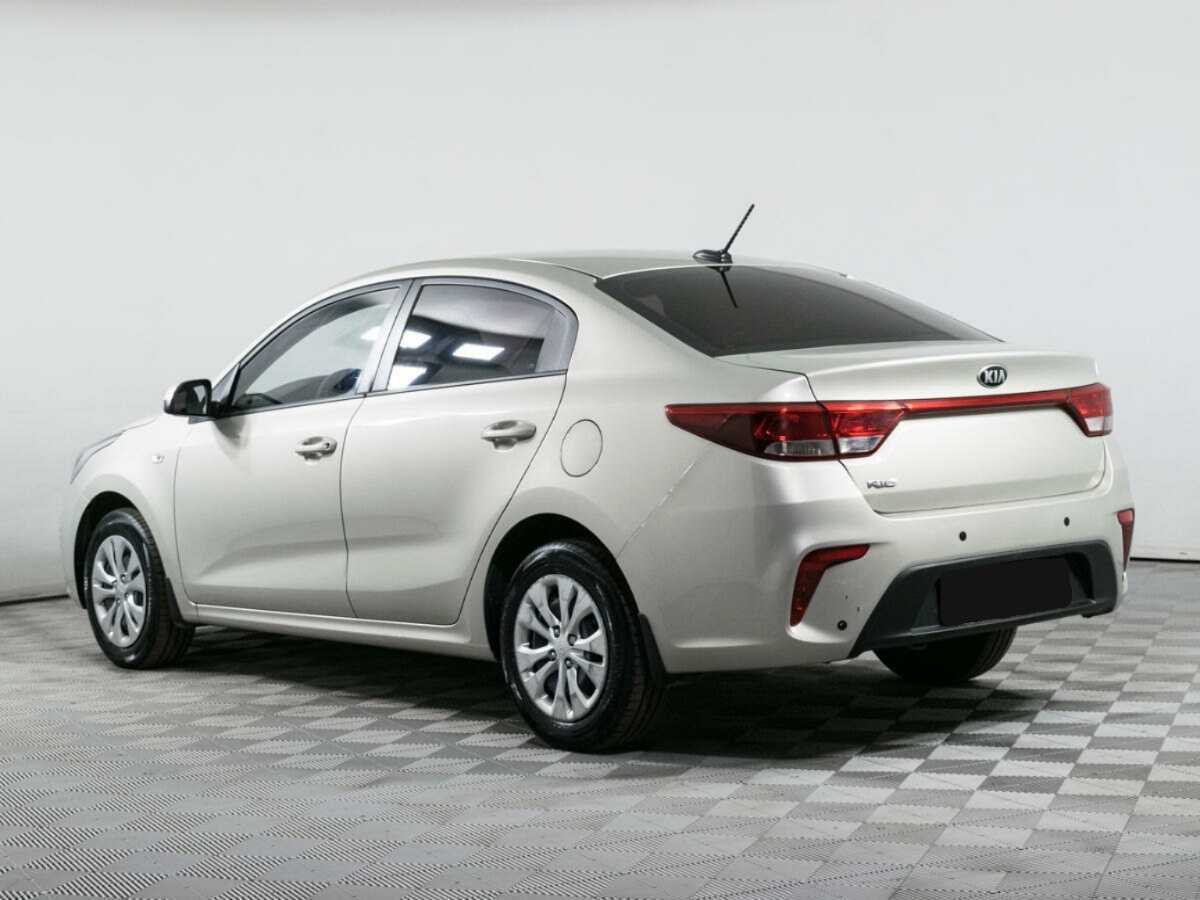 Б/У Киа Рио 2017 года. Фото: #6