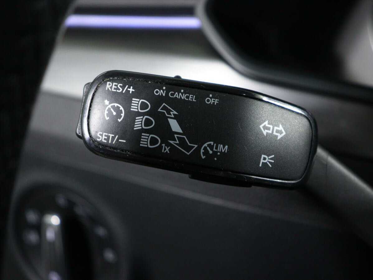 Б/У Шкода Суперб 2019 года. Фото: #18