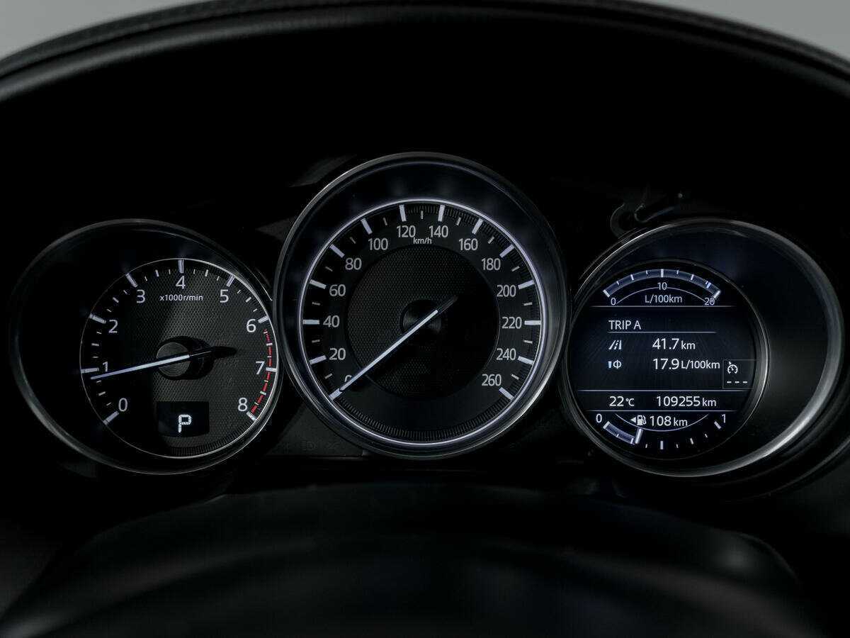 Б/У Мазда 6 2016 года. Фото: #10