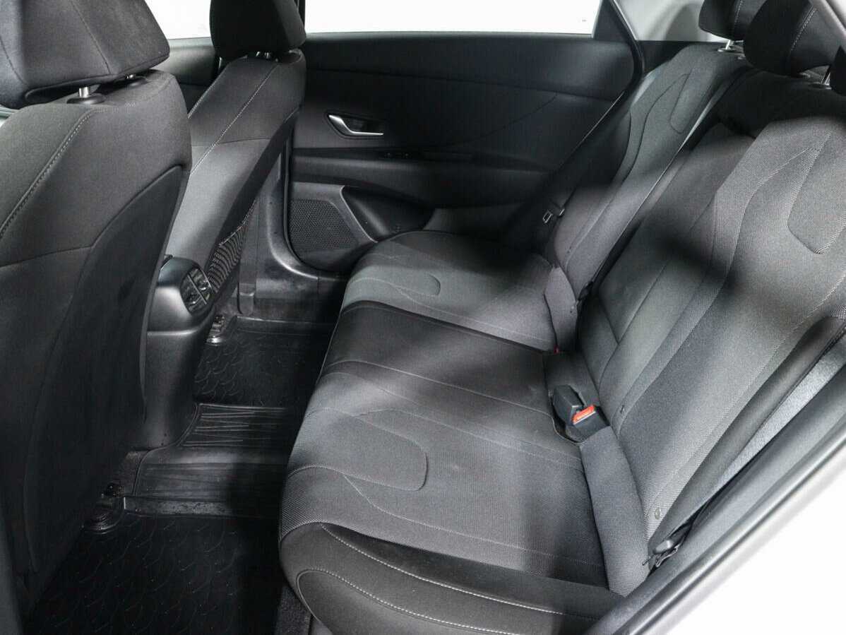 Б/У Хендай Елантра 2021 года. Фото: #9