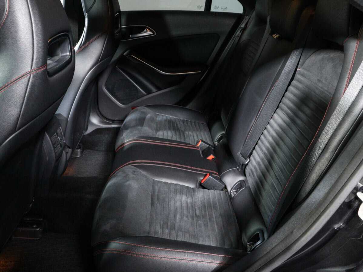 Б/У Мерседес-Бенц КЛА 2013 года. Фото: #8